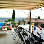 Sanys فيلة