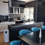 Sanys Villa Selce